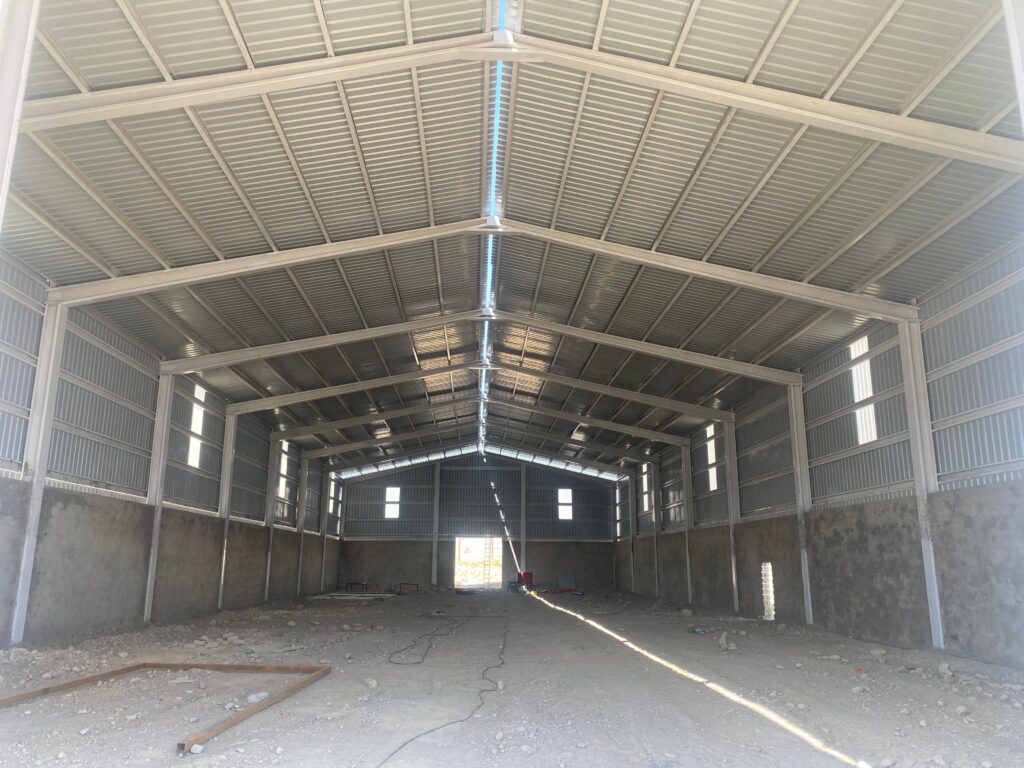 Warehouse shed construction